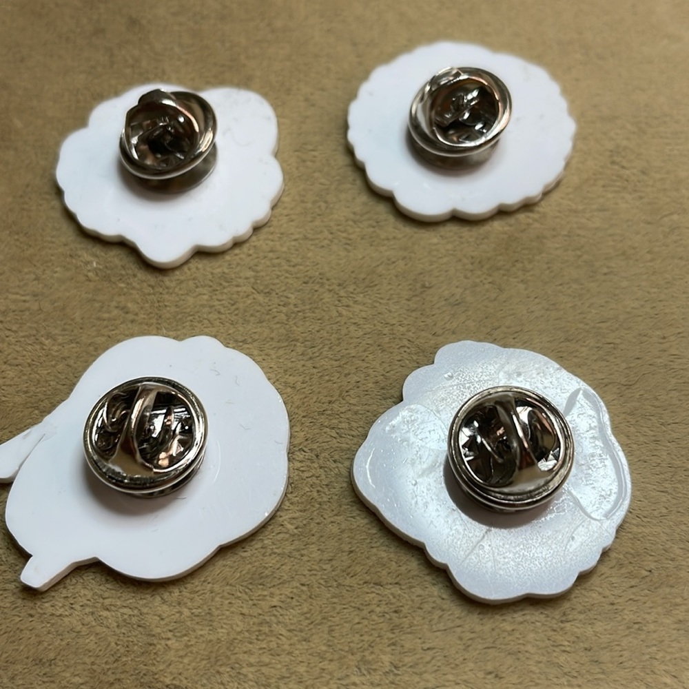 Set of Four Golden Girls Pins - Picture 6 of 6